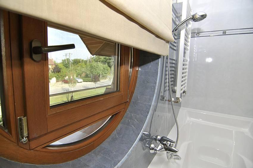 Villa Vitoria Giroc Phòng bức ảnh